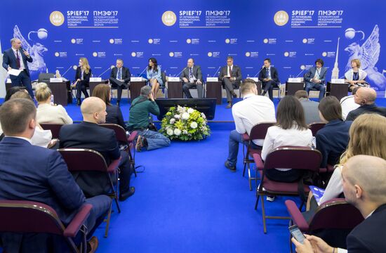 Петербургский международный экономический форум. День второй