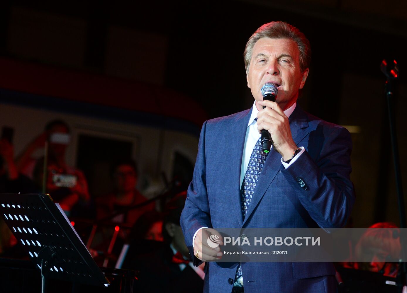 Презентация "Песни о Метро"