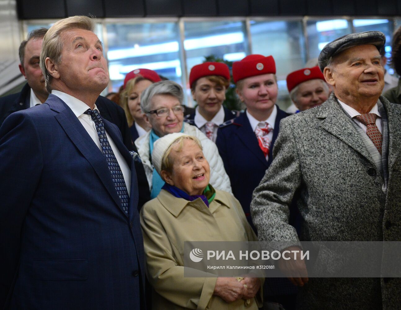 Презентация "Песни о Метро"