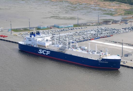 Рабочая поездка президента РФ В. Путина в Северо-западный федеральный округ