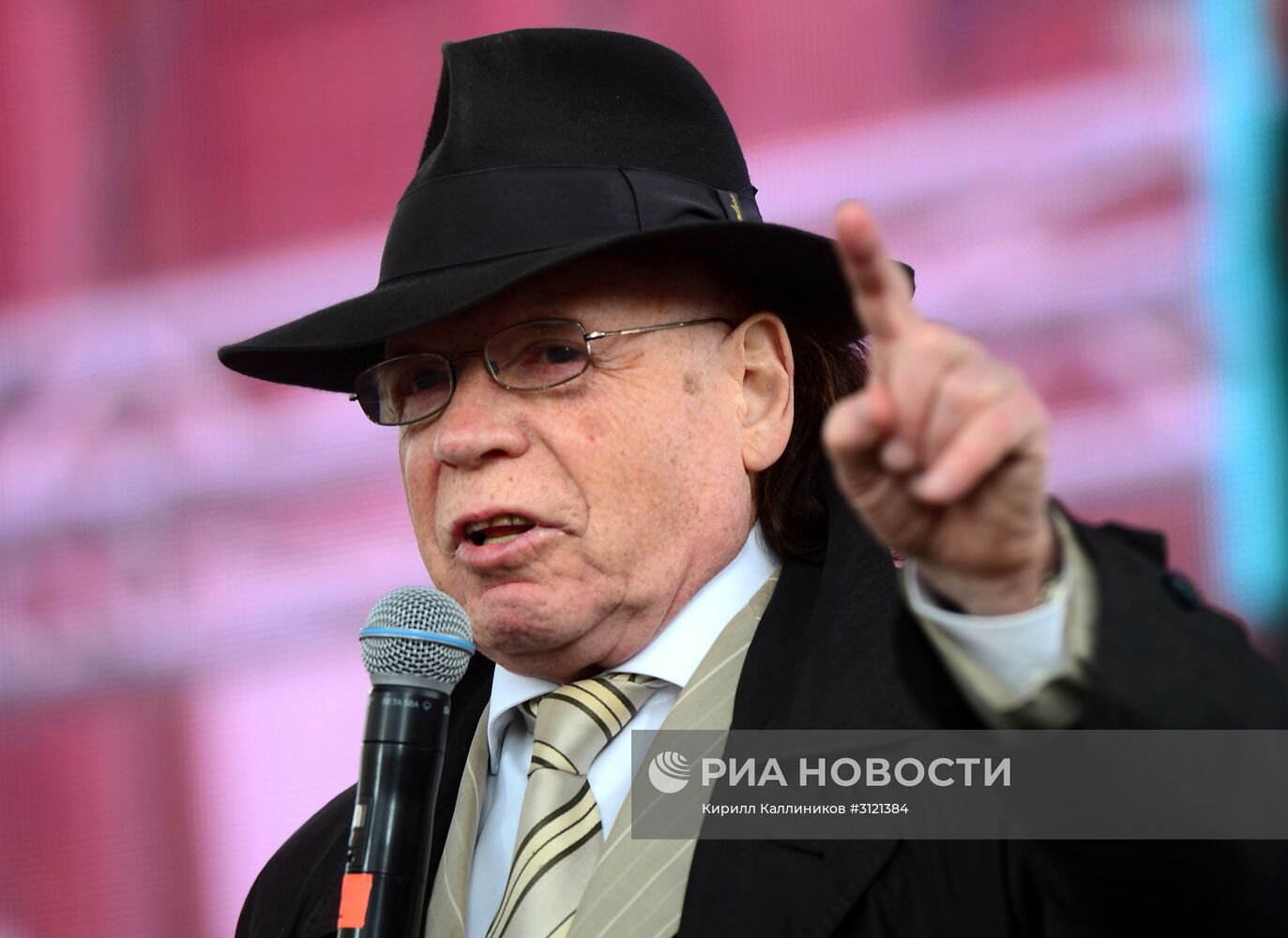 Книжный фестиваль "Красная площадь". День второй