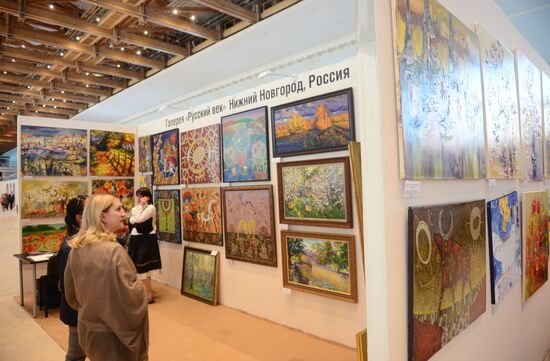 Открытие XII Международного фестиваля изобразительных искусств "Традиции и современность" в Манеже