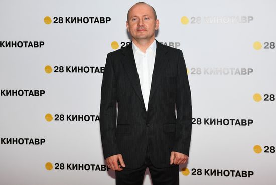 Открытие 28-го Открытого Российского кинофестиваля "Кинотавр"