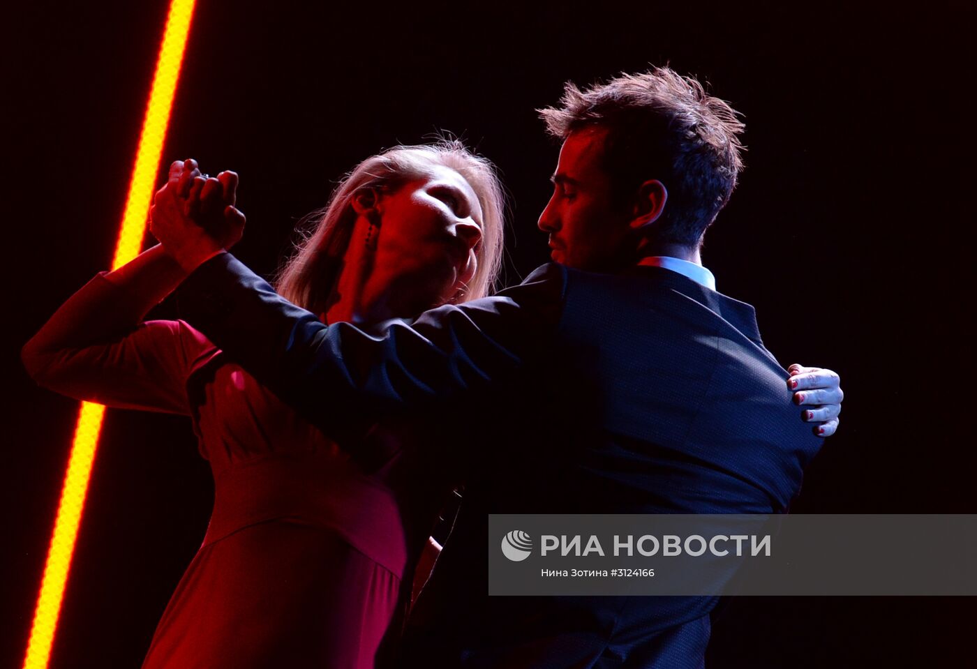 Открытие 28-го Открытого Российского кинофестиваля "Кинотавр"