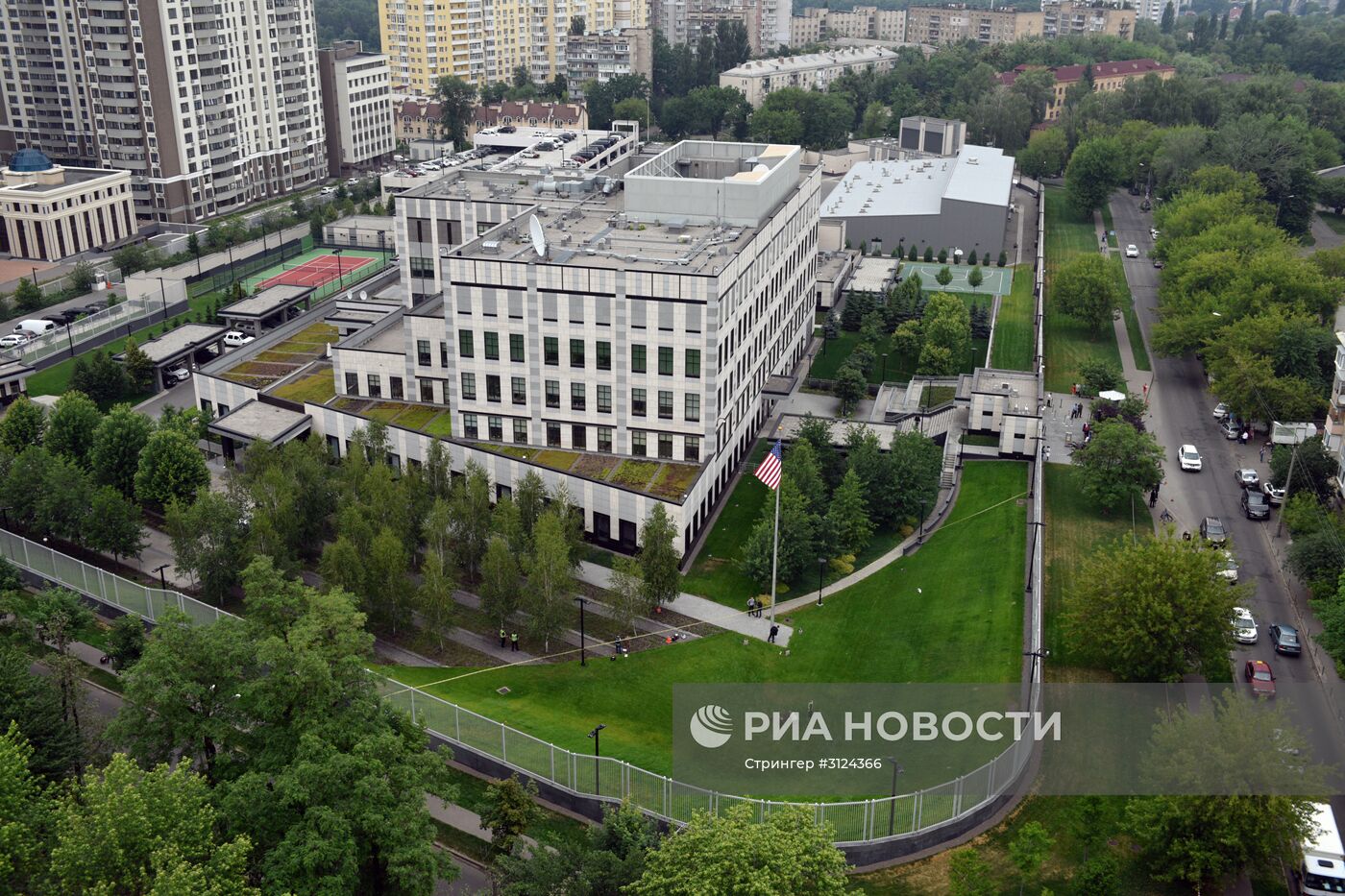 Ситуация на территории посольства США в Киеве
