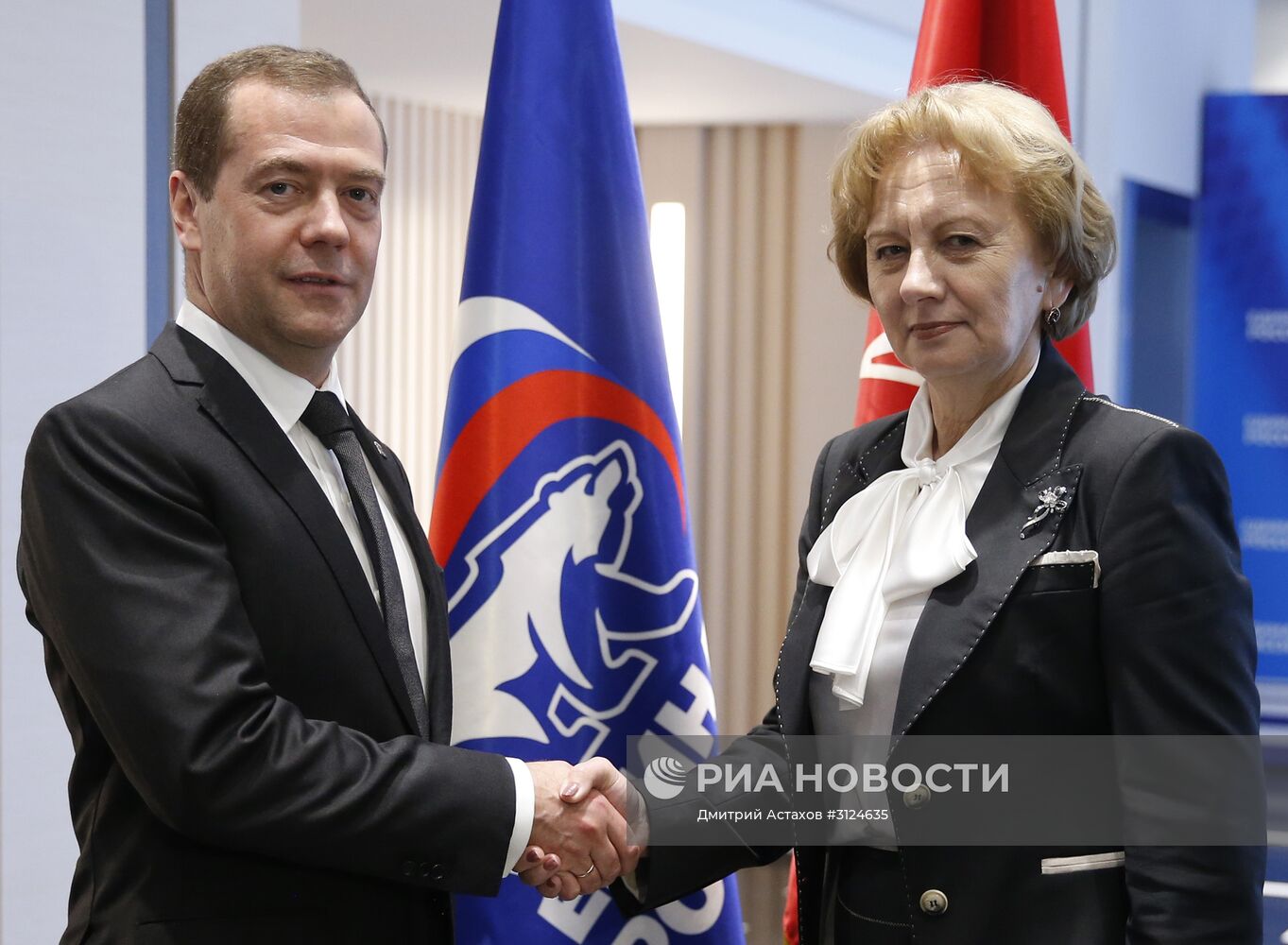 Премьер-министр РФ Д. Медведев встретился с З. Гречаной