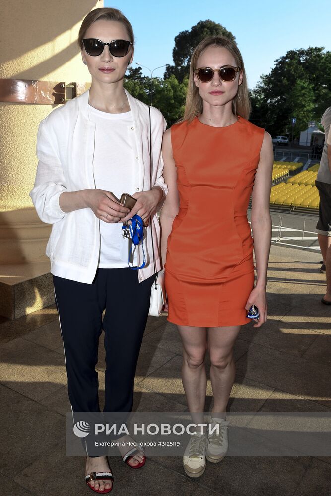 28-й Открытый Российский кинофестиваль "Кинотавр". День первый