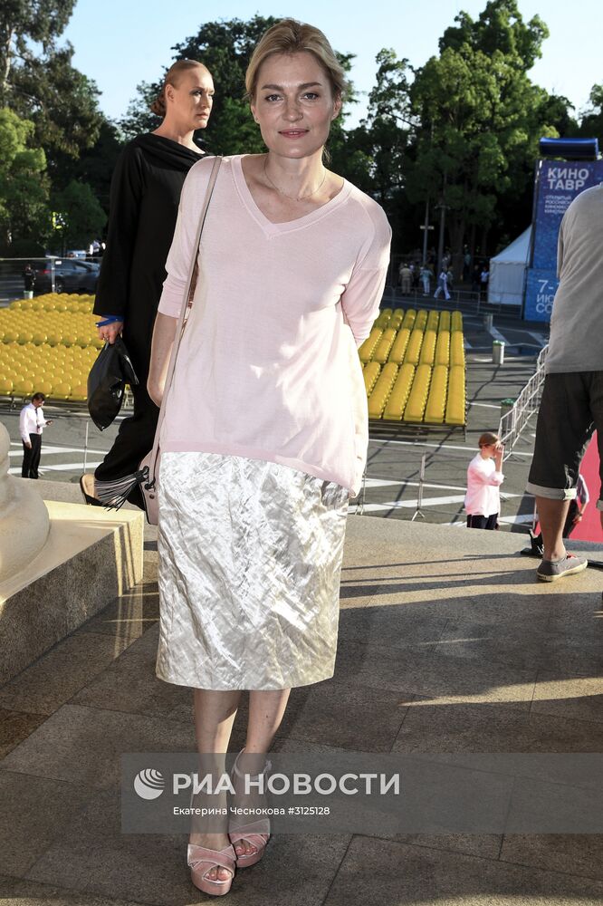 28-й Открытый Российский кинофестиваль "Кинотавр". День первый