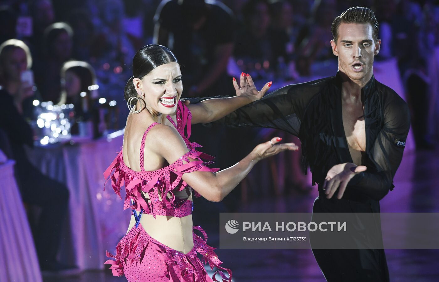 Шоу "Звездный Дуэт - Легенды Танца!" в Кремлевском Дворце