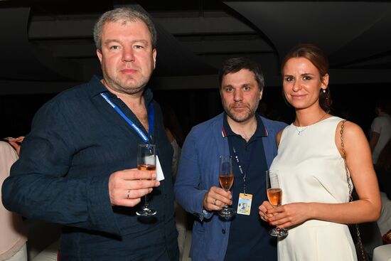 28-й Открытый Российский кинофестиваль "Кинотавр". День второй