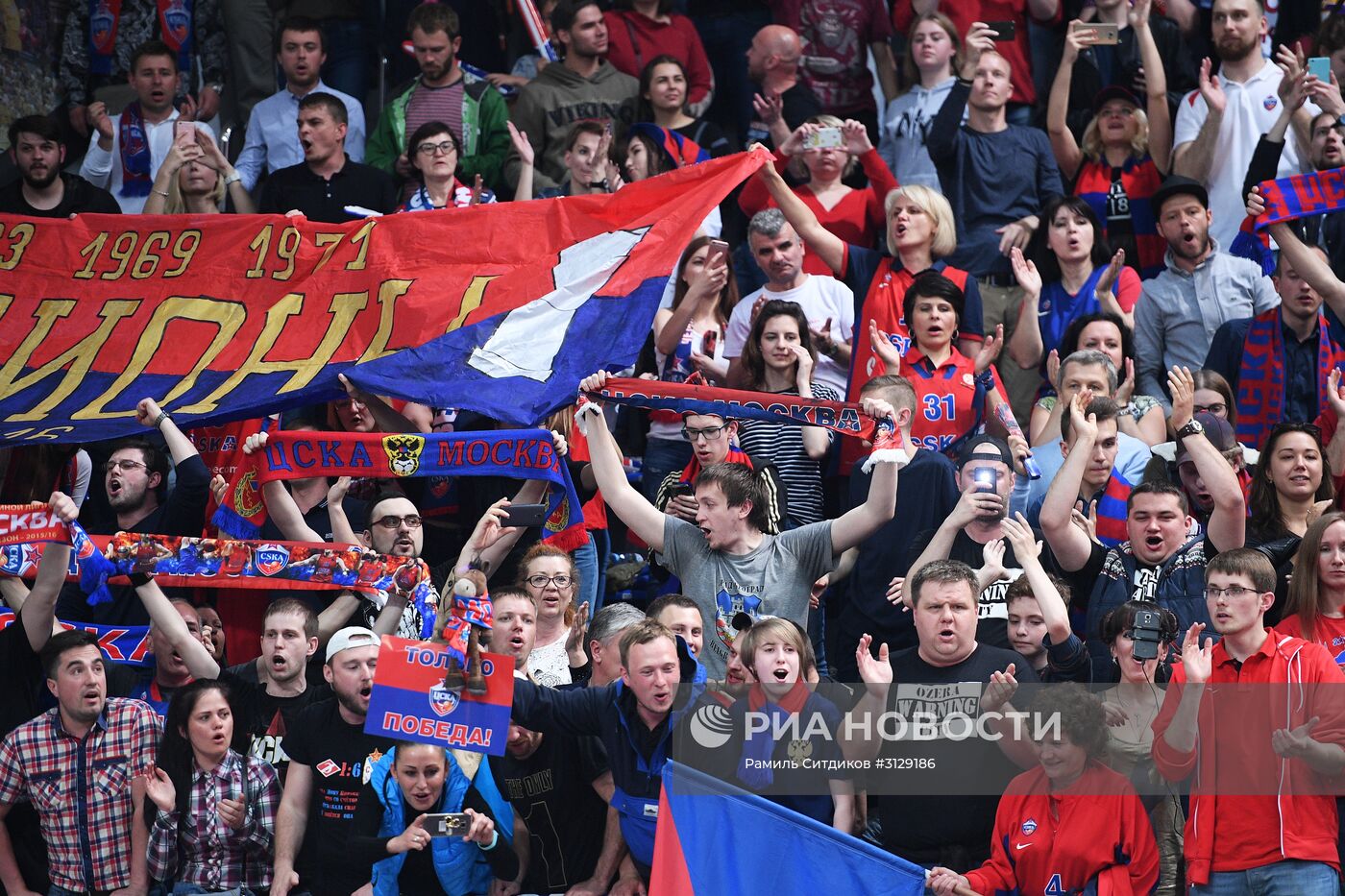 Баскетбол. Единая Лига ВТБ. Матч "Химки" - ЦСКА