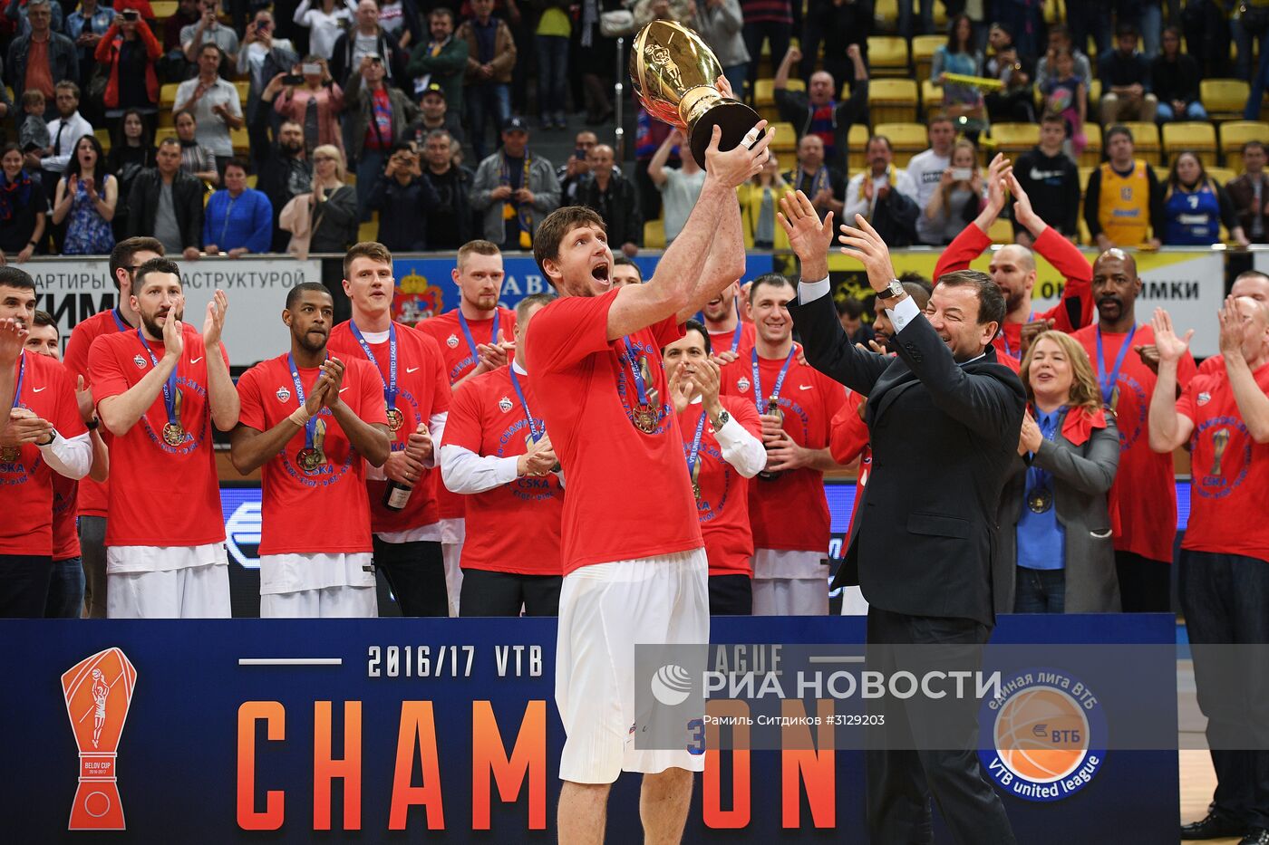 Баскетбол. Единая Лига ВТБ. Матч "Химки" - ЦСКА