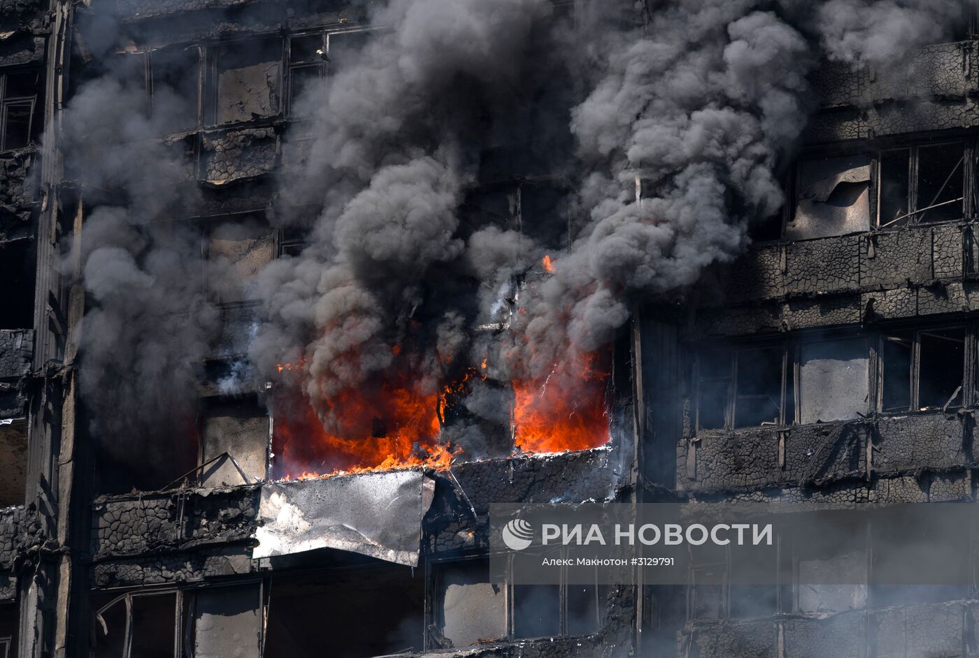 Пожар в жилом доме на западе Лондона | РИА Новости Медиабанк