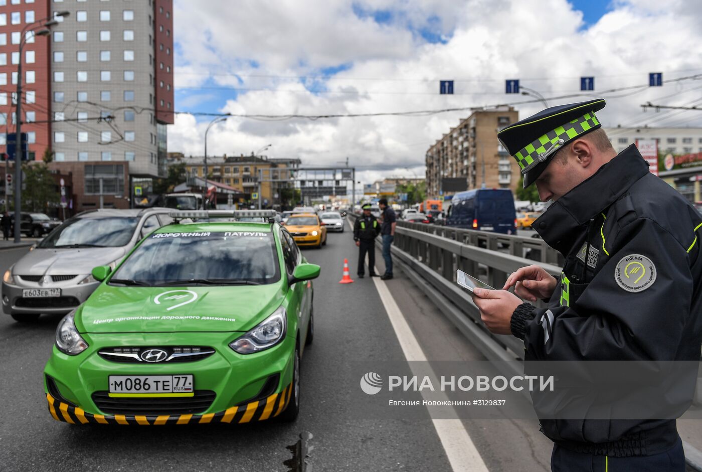 Работа экипажа дорожного патруля ЦОДД