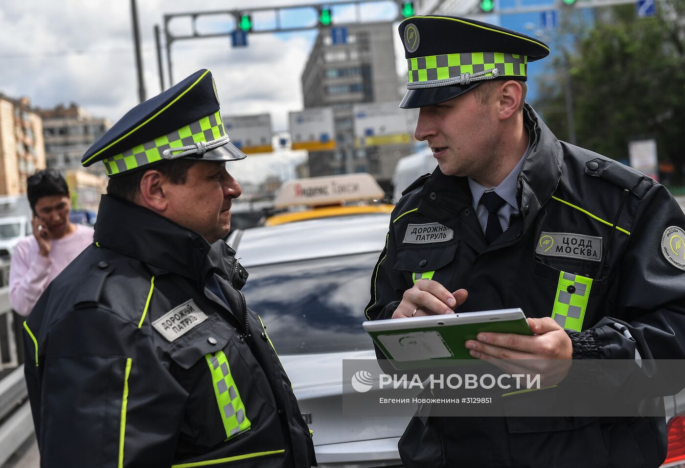 Работа экипажа дорожного патруля ЦОДД