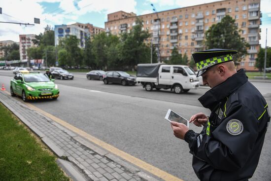 Работа экипажа дорожного патруля ЦОДД