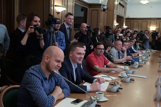 Заседание "Совета блогеров" в Государственной Думе