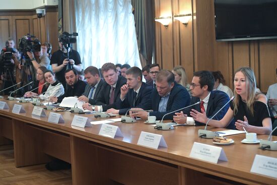Заседание "Совета блогеров" в Государственной Думе