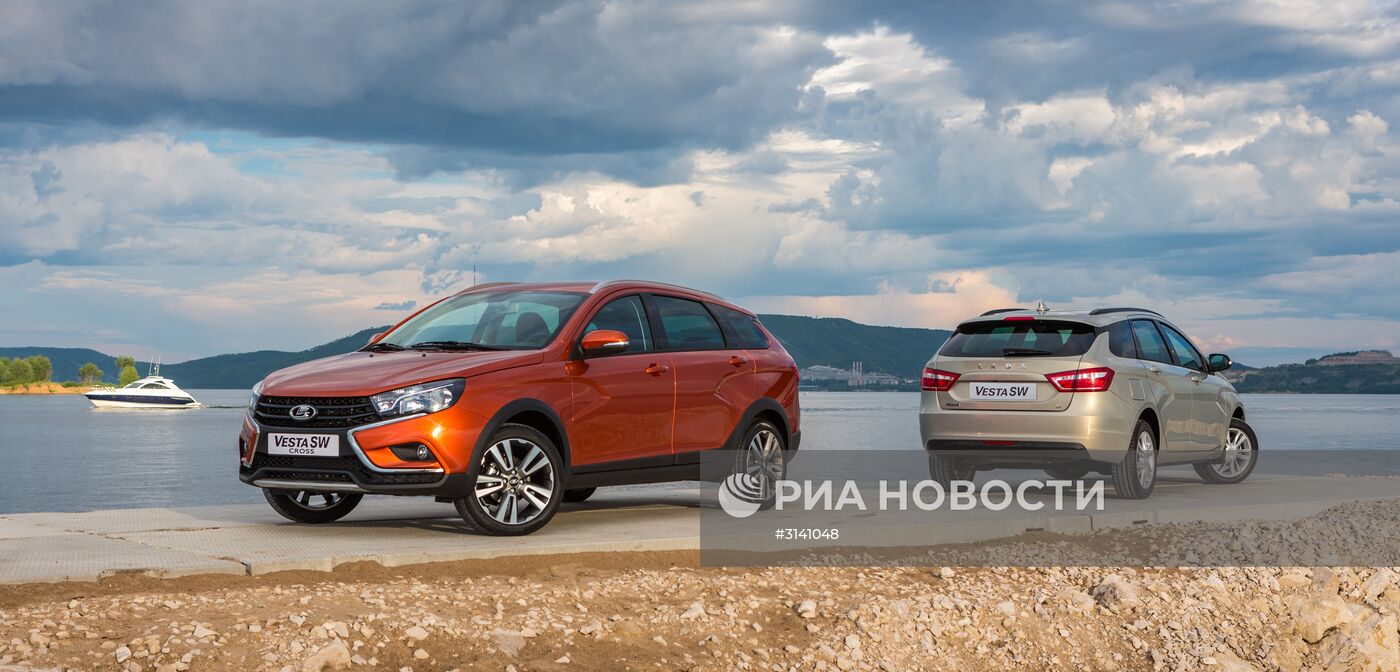 АвтоВАЗ представил универсалы Lada Vesta SW и Lada Vesta SW Cross