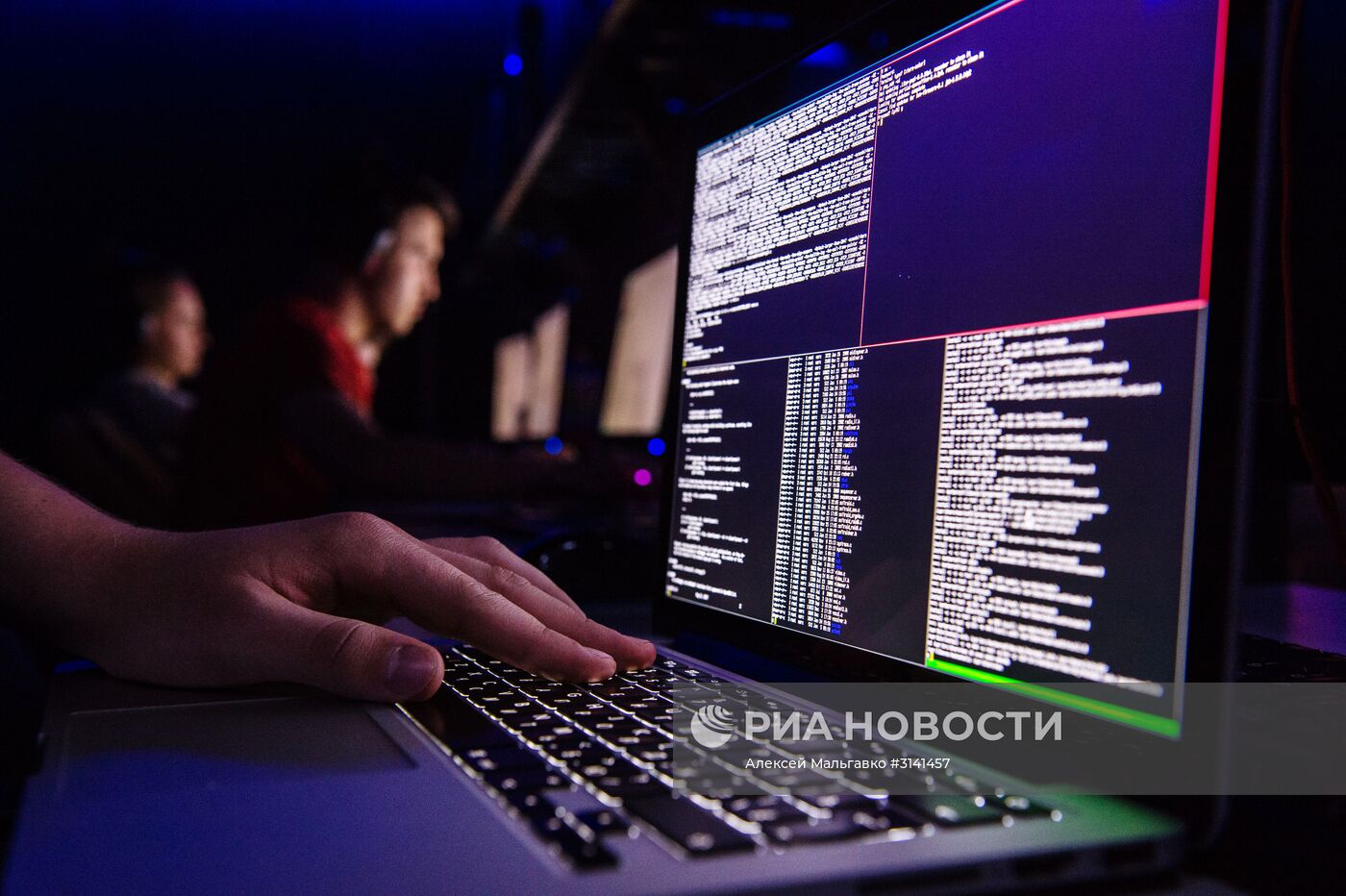 Вирус-вымогатель атаковал IT-системы компаний в разных странах