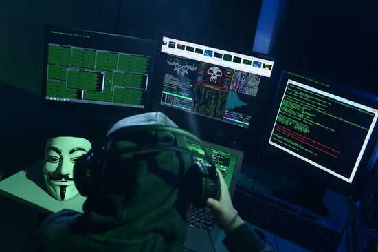 Вирус-вымогатель атаковал IT-системы компаний в разных странах