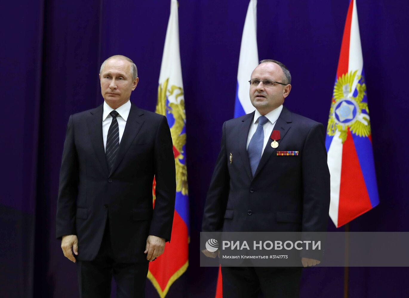 Президент РФ В. Путин посетил штаб-квартиру Службы внешней разведки РФ