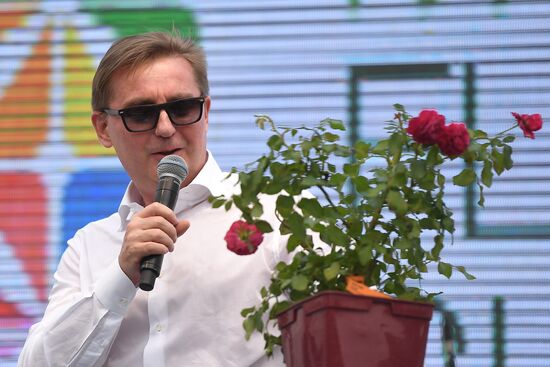 Презентация нового сорта розы "Москва"