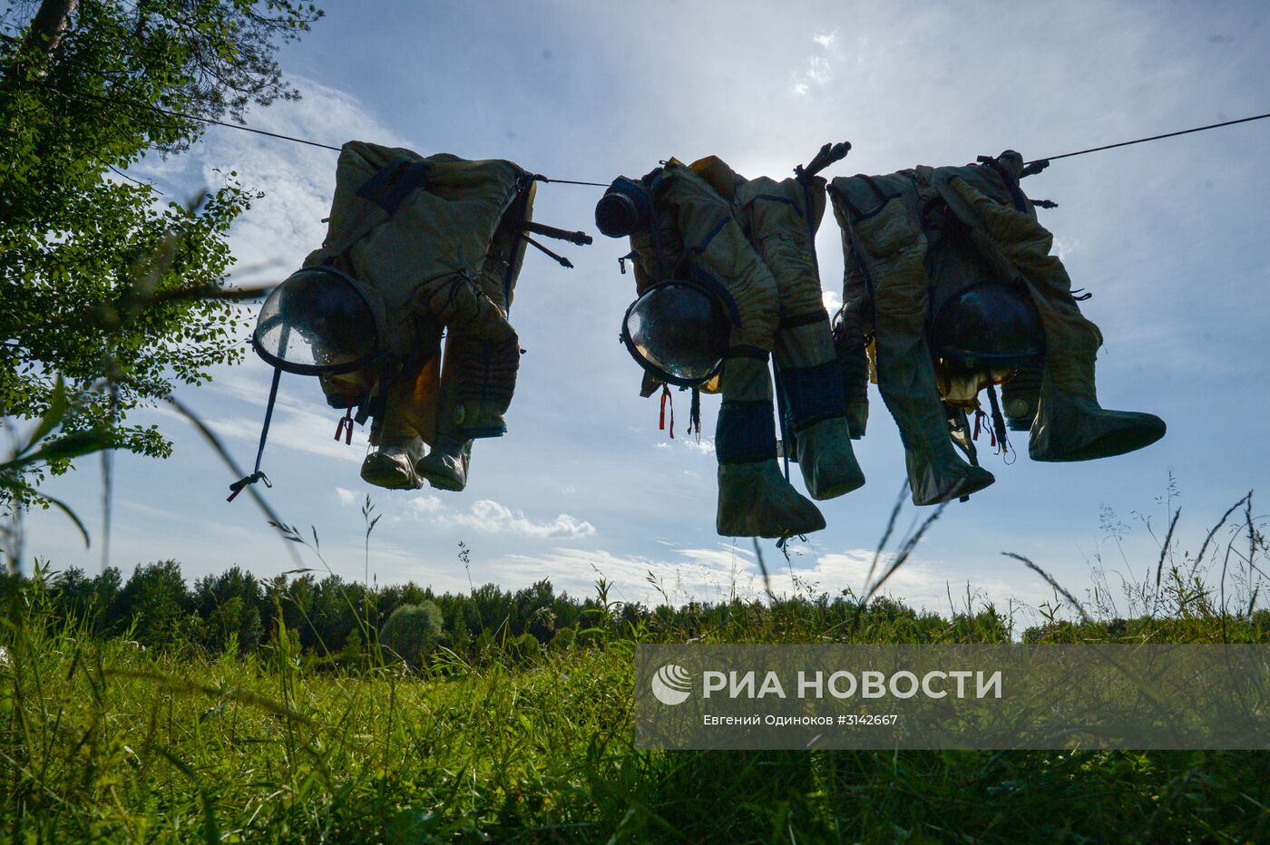 Тренировка по "водному выживанию" экипажа Международной космической станции