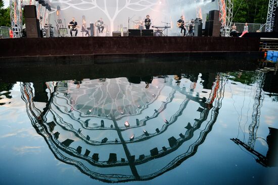 Открытие комплекса под открытым небом “Зеленый театр ВДНХ. Сцена на воде”