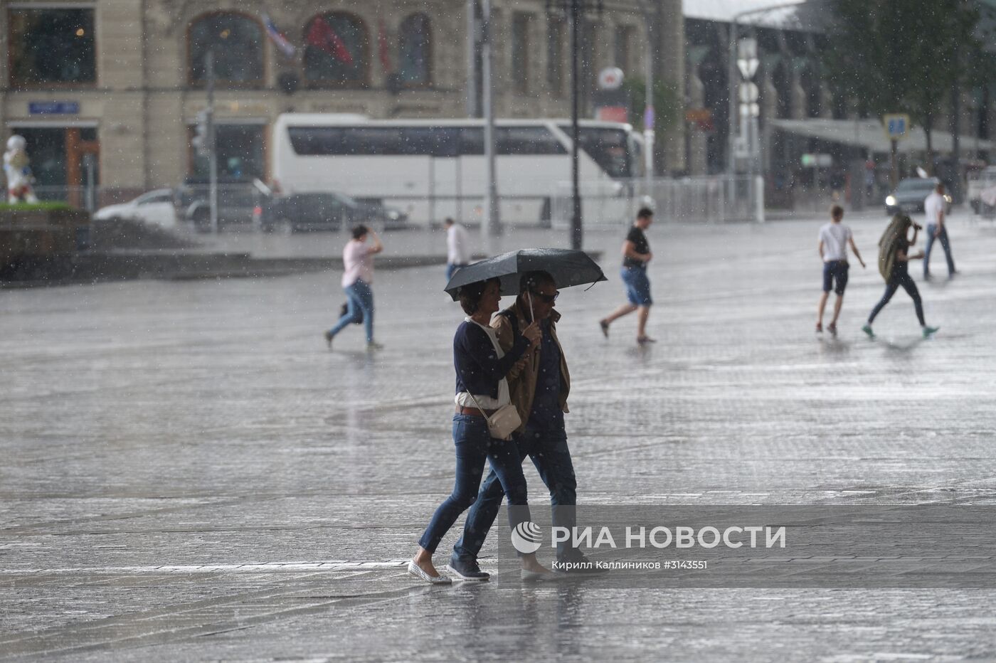 Дождь в Москве