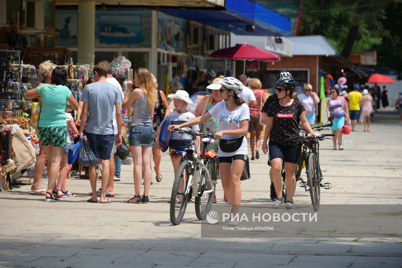 Отдых туристов в Абхазии