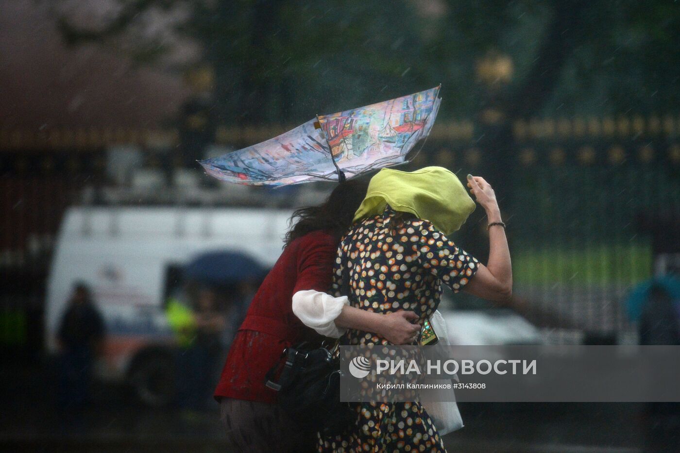 Дождь в Москве