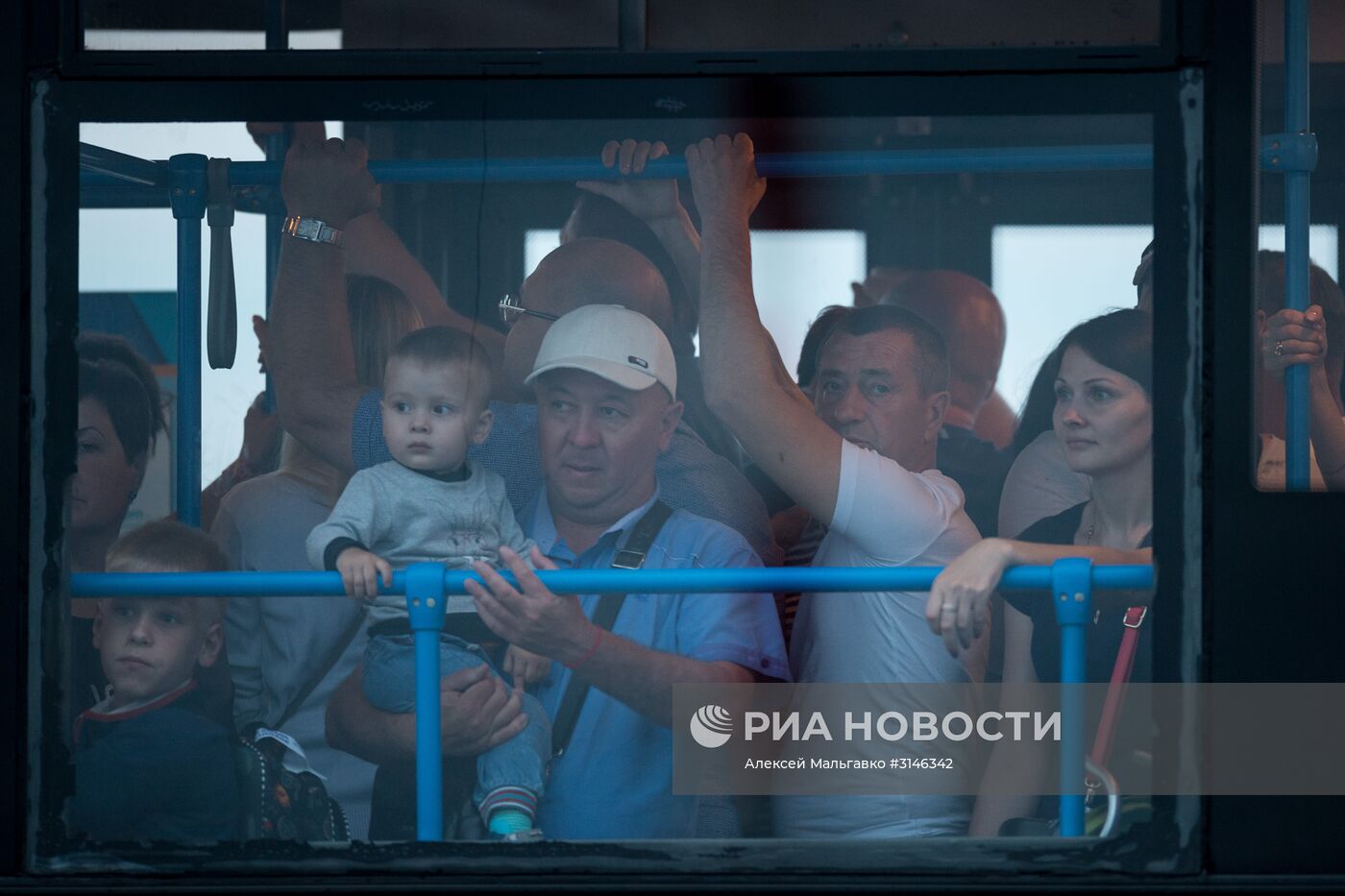 Самолеты в международном аэропорту "Омск-Центральный"