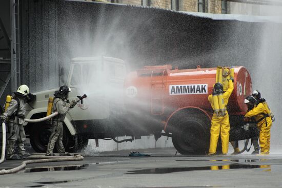 Учения МЧС в Донецке