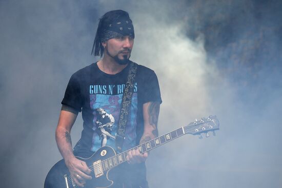 Ежегодный международный музыкальный фестиваль "Park Live"