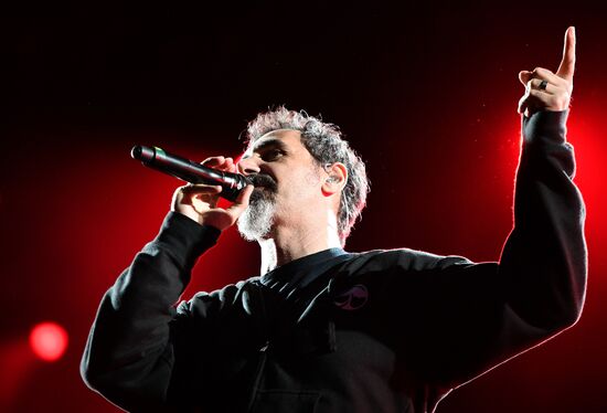 Ежегодный международный музыкальный фестиваль "Park Live"