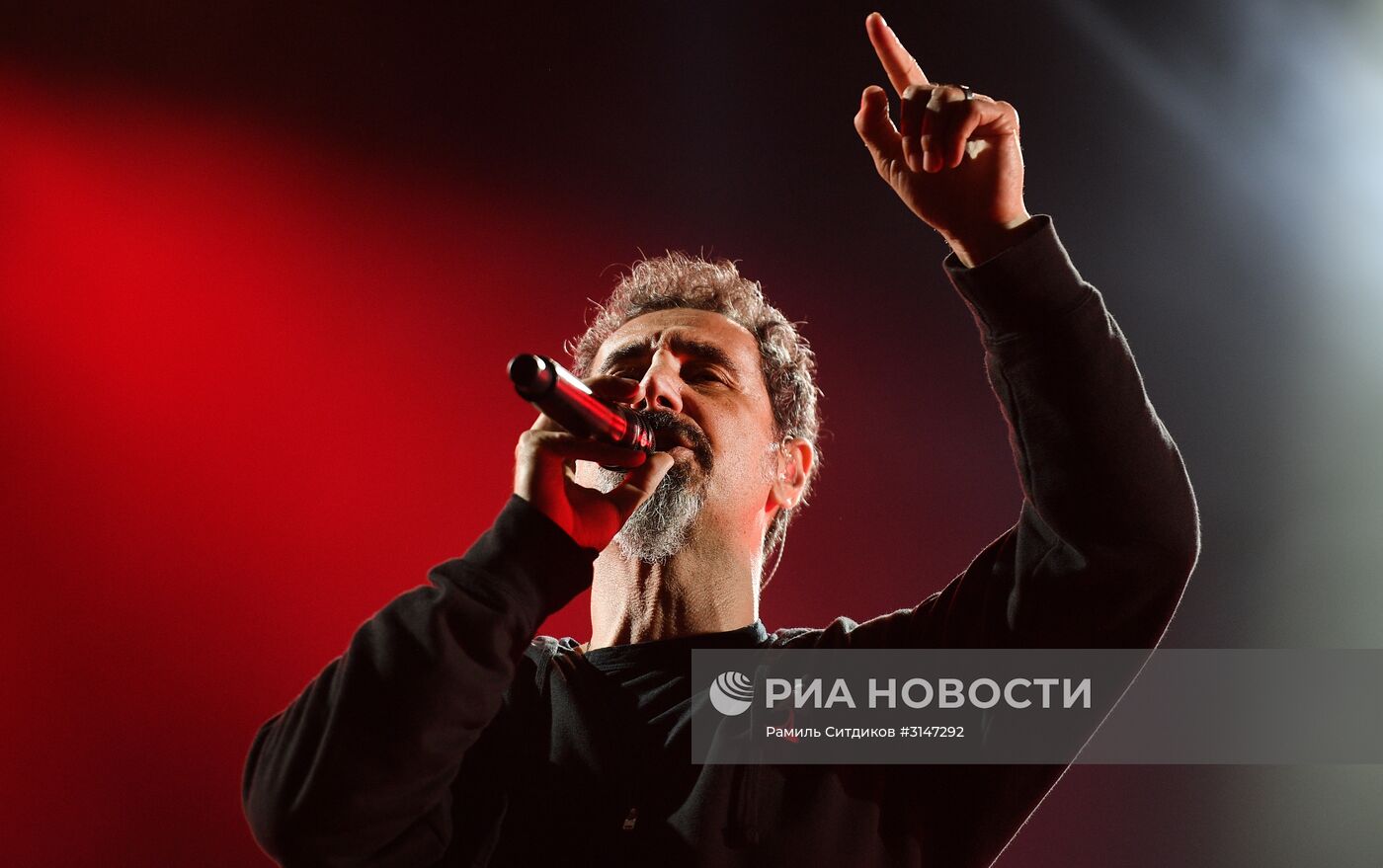 Ежегодный международный музыкальный фестиваль "Park Live"