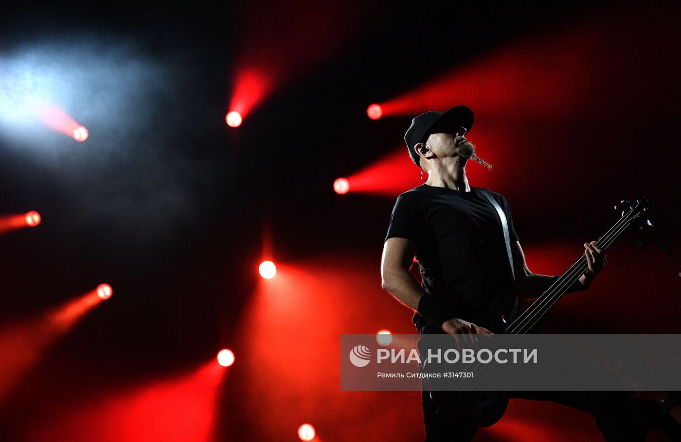 Ежегодный международный музыкальный фестиваль "Park Live"