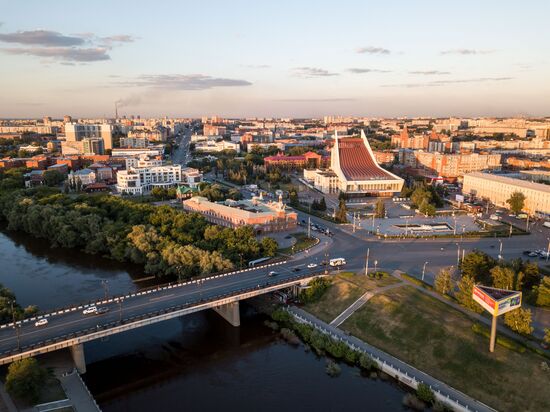 Города России. Омск