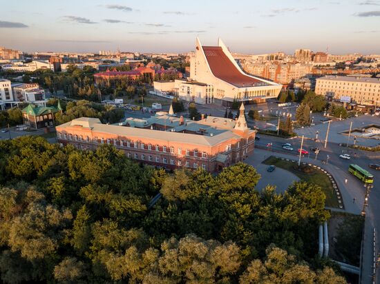 Города России. Омск