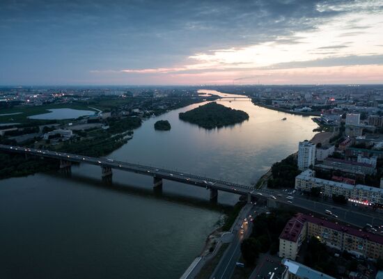 Города России. Омск