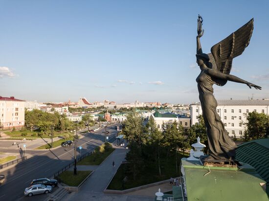 Города России. Омск