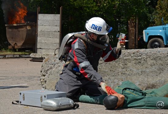 Учения МЧС на шахте имени Бажанова в Донецкой области