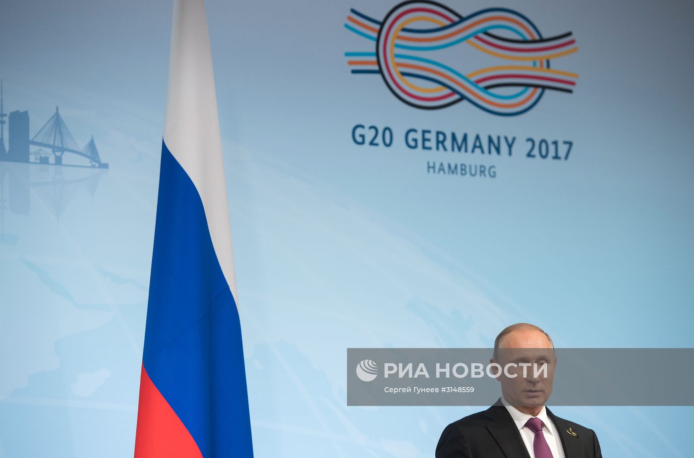 Президент РФ В. Путин принимает участие в саммите "Группы двадцати" в Гамбурге