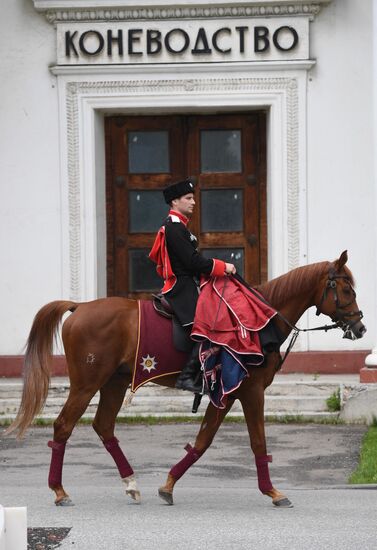 Выступление всадников Кремлевской школы верховой езды