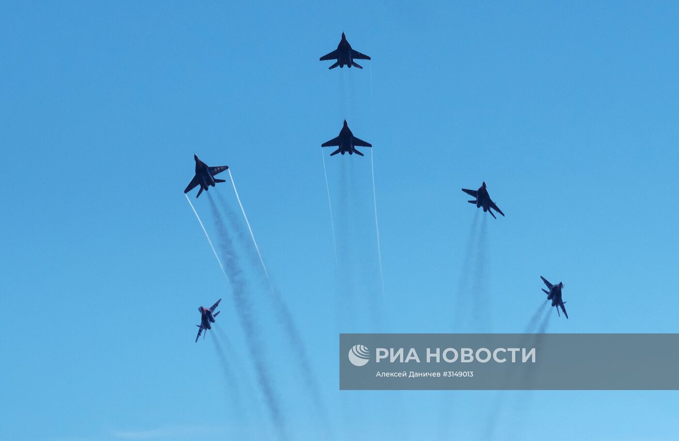 Празднование 105-летия Воздушно-космических сил РФ в Санкт-Петербурге