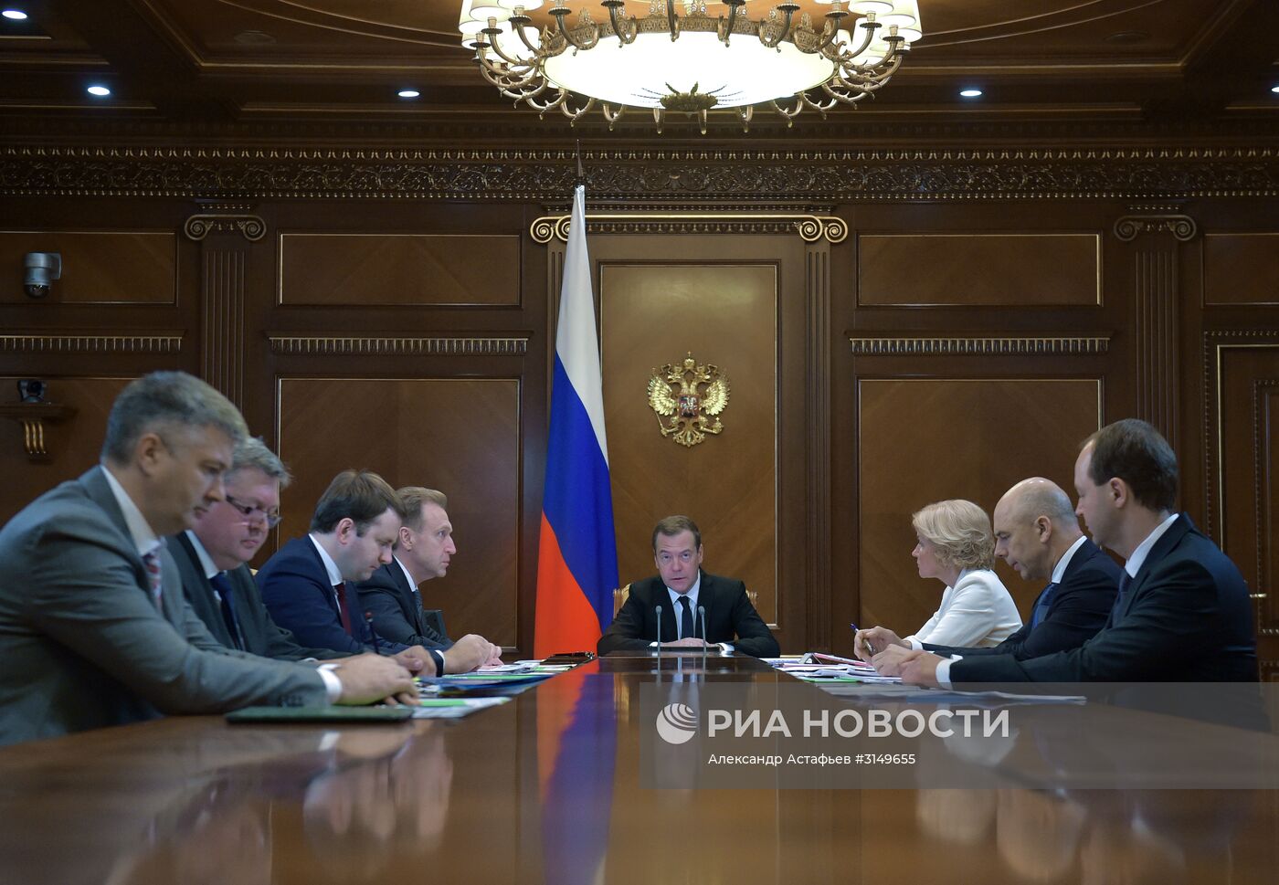 Премьер-министр РФ Д. Медведев провел совещание, посвященное проведению Всероссийской переписи населения в 2020 году
