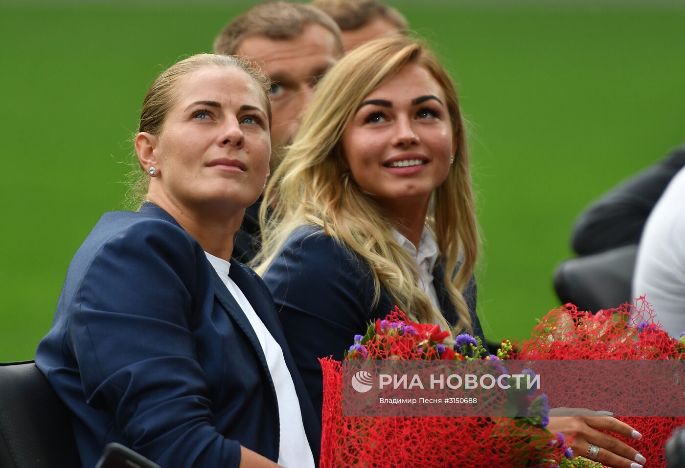 Вручение серебряных медалей игрокам ПФК ЦСКА