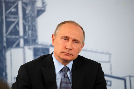 Рабочая поездка президента РФ В. Путина в Белгородскую область