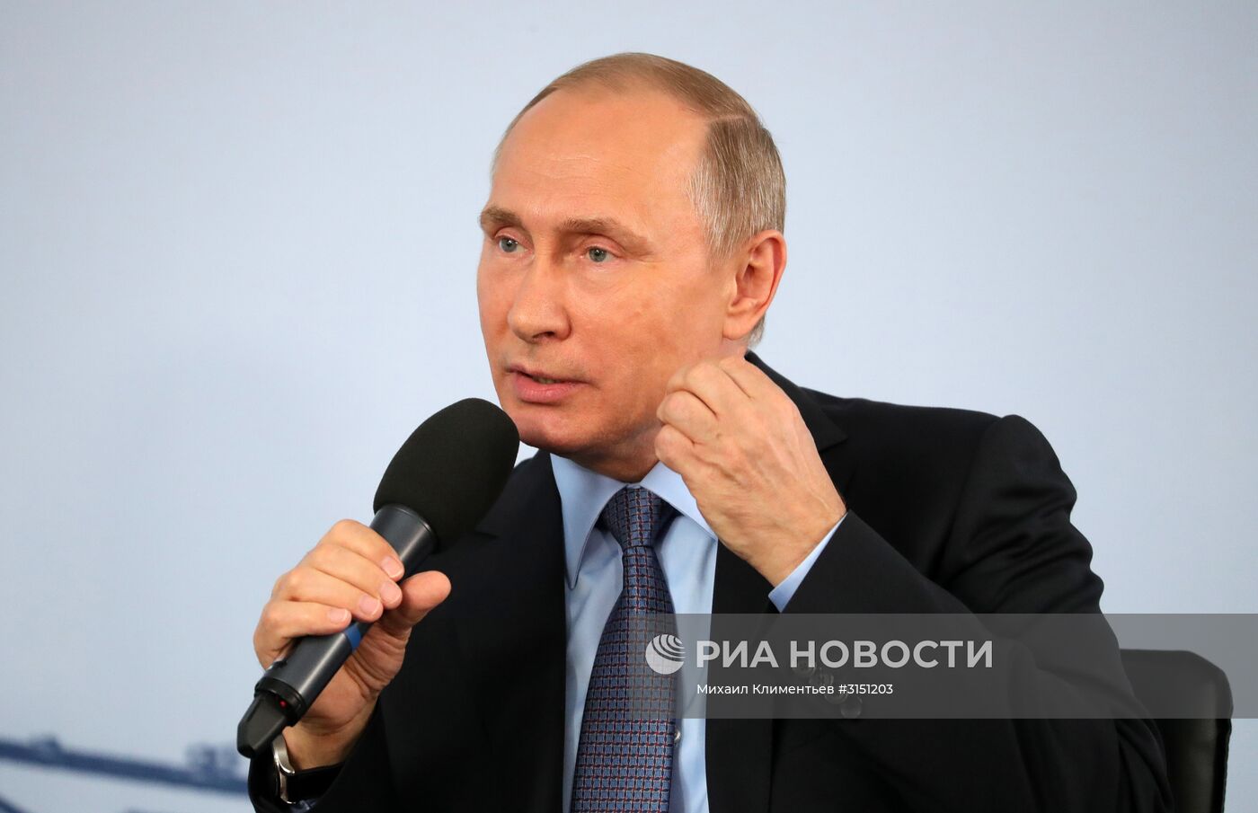 Рабочая поездка президента РФ В. Путина в Белгородскую область